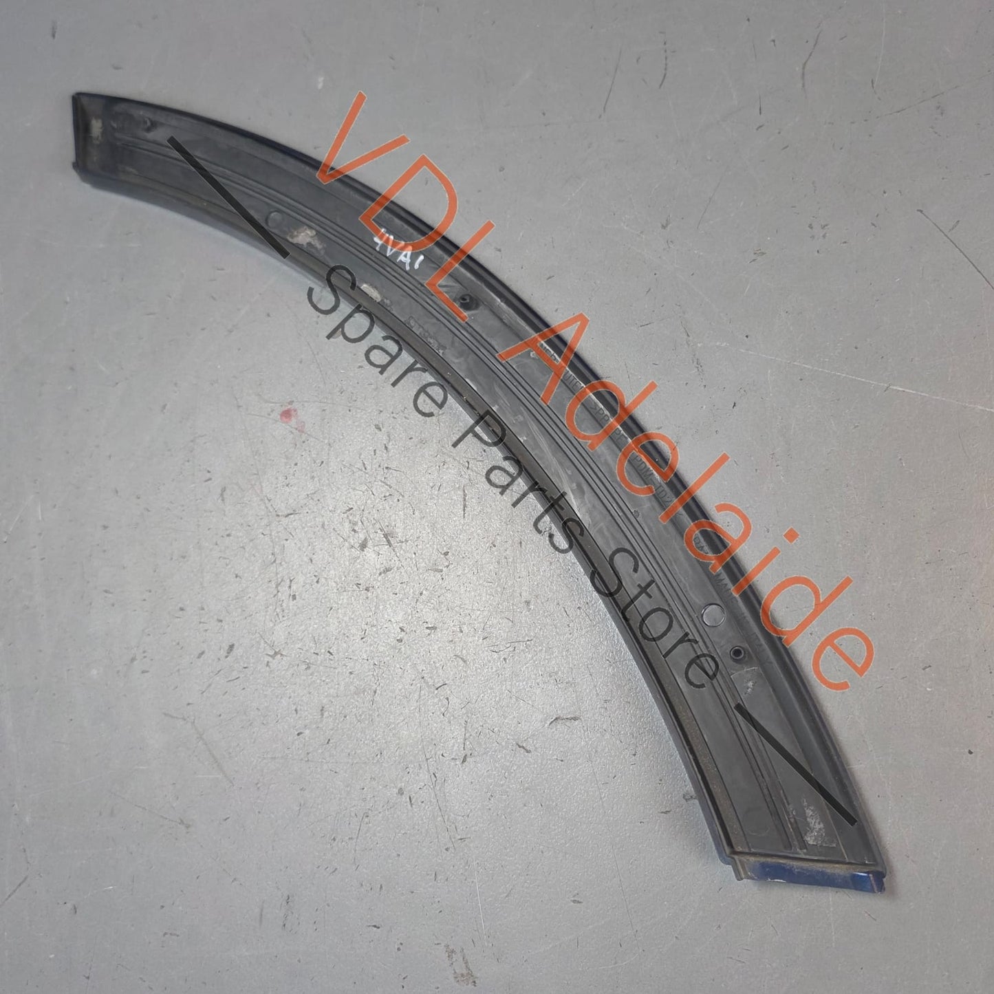 36A854819A 36A854819AGRU  Bentley Bentayga 4V Left Rear Door Wheel Arch Flare Trim Molding 36A854819 36A854819A