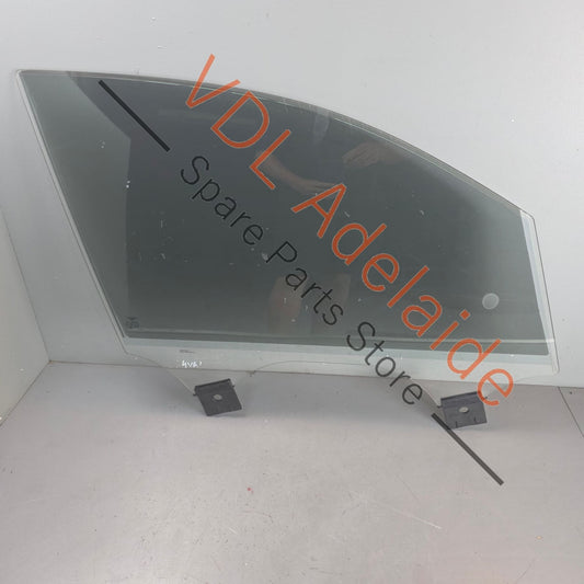 36A845022A   Bentley Bentayga 4V Right Front Door Glass Window 36A845022A