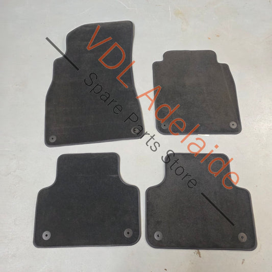36A863011F 36A863011FV66  Bentley Bentayga 4V Set of Carpet Mats Imperial Blue