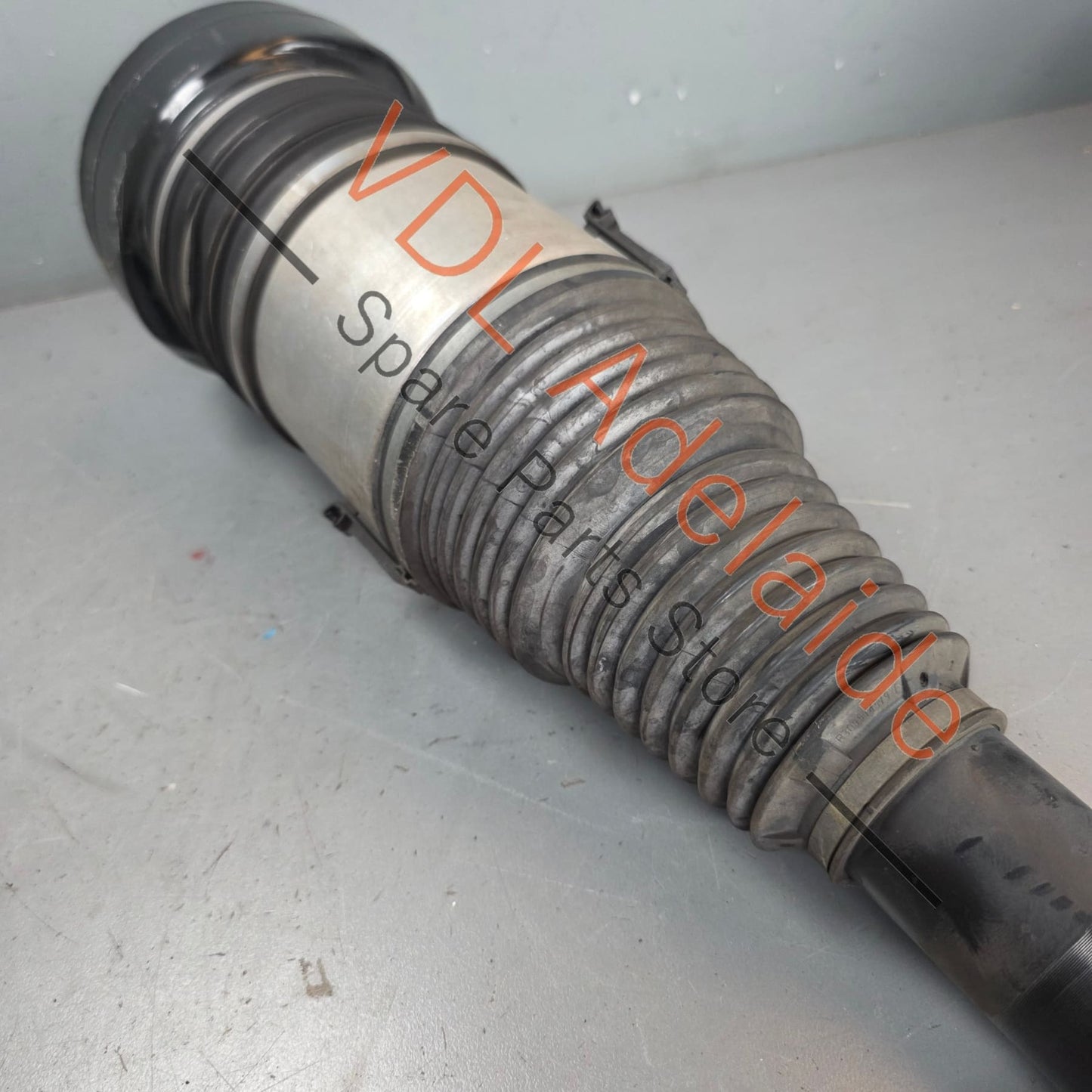 4M0616039AH 4M0616039N 4M0616039BG Bentley Bentayga Front Shock Absorber Damper Air Suspension Strut 4M0616039AH