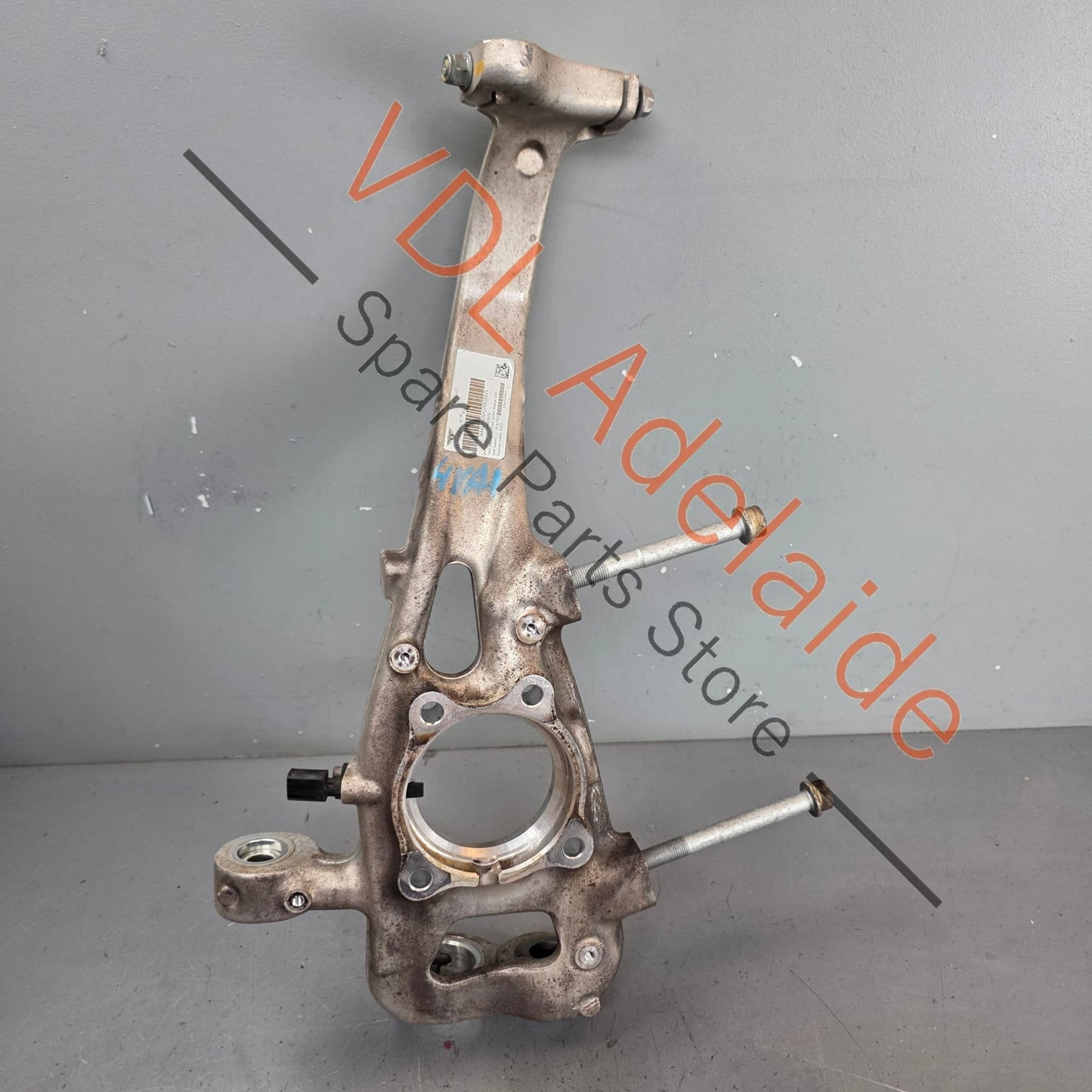 4M0407253L 4M0407559A  Bentley Bentayga Front Left Suspension Knuckle 4M0407253L