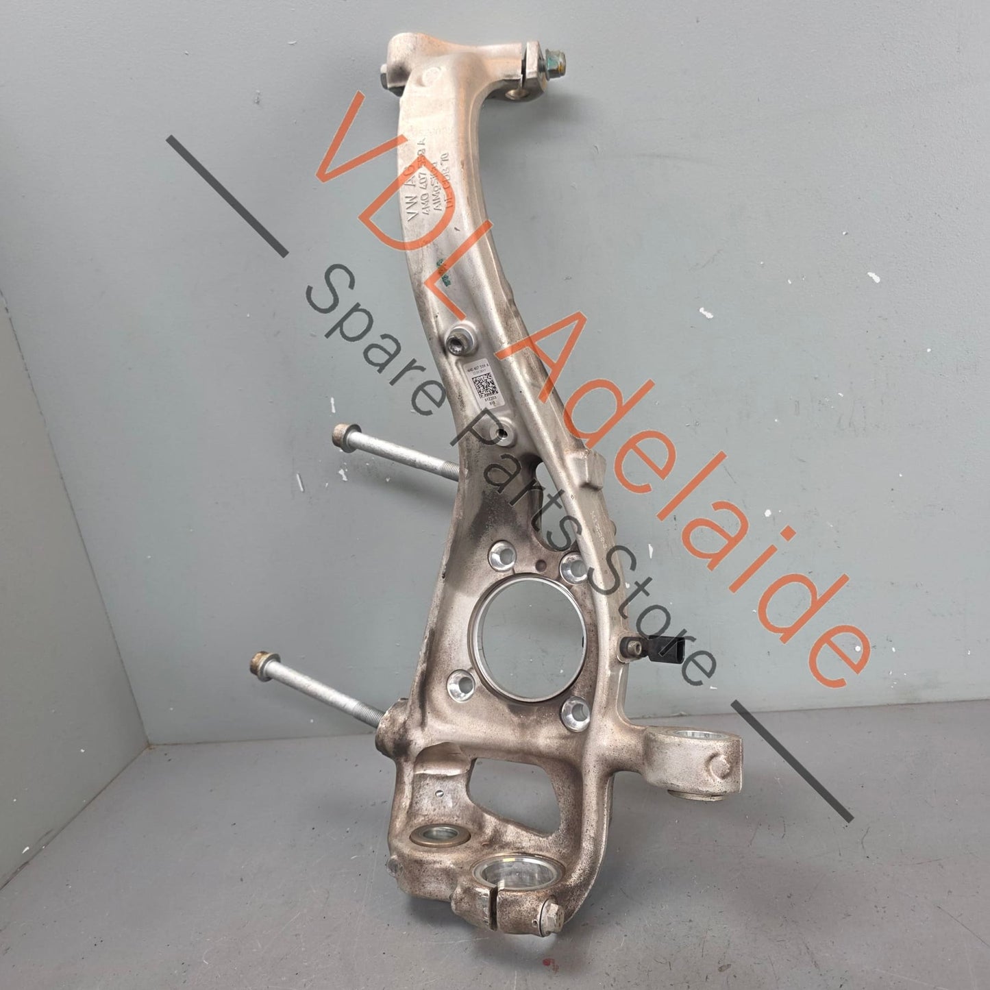 4M0407253L 4M0407559A  Bentley Bentayga Front Left Suspension Knuckle 4M0407253L