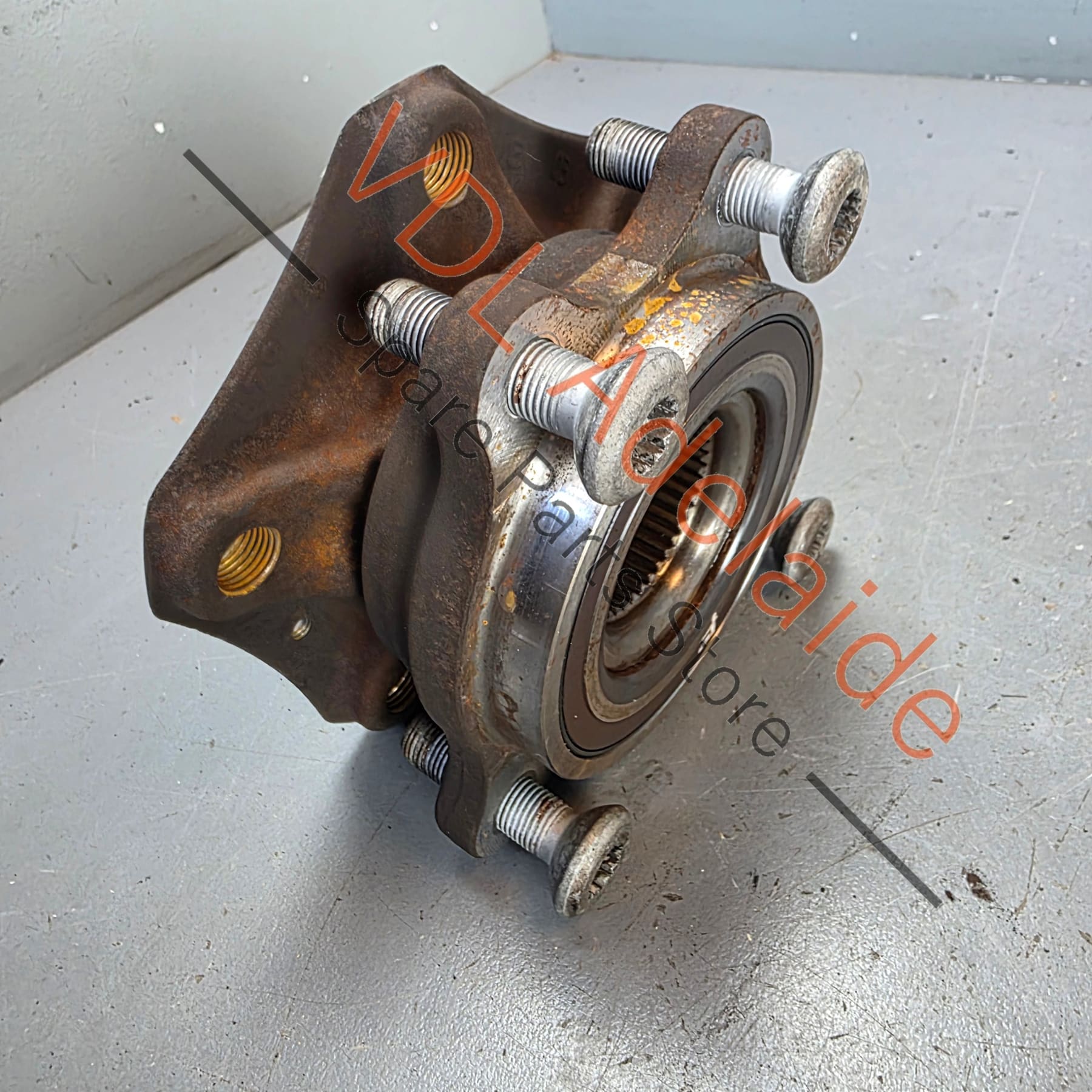 4M0498625E   Bentley Bentayga 4V Front Wheel Bearing 4M0498625E 5x130