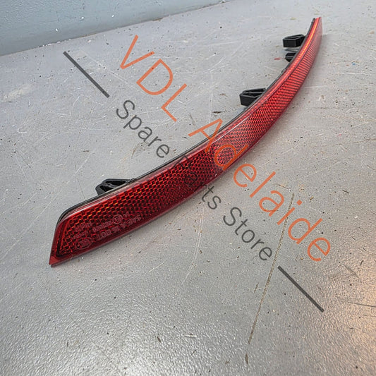 36A945106   Bentley Bentayga Rear Bumper Reflector Right 36A945106