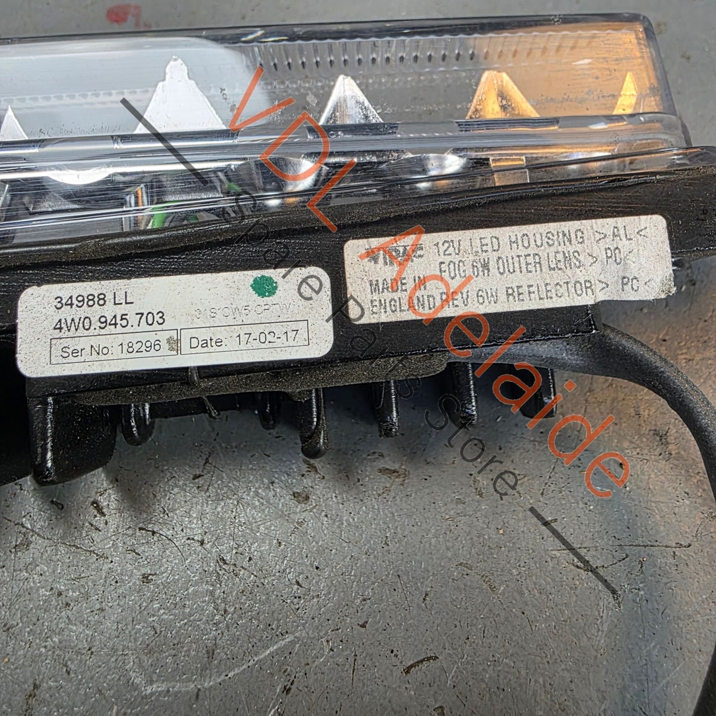 4W0945703   Bentley Bentayga Rear Bumper Reversing Light 4W0945703
