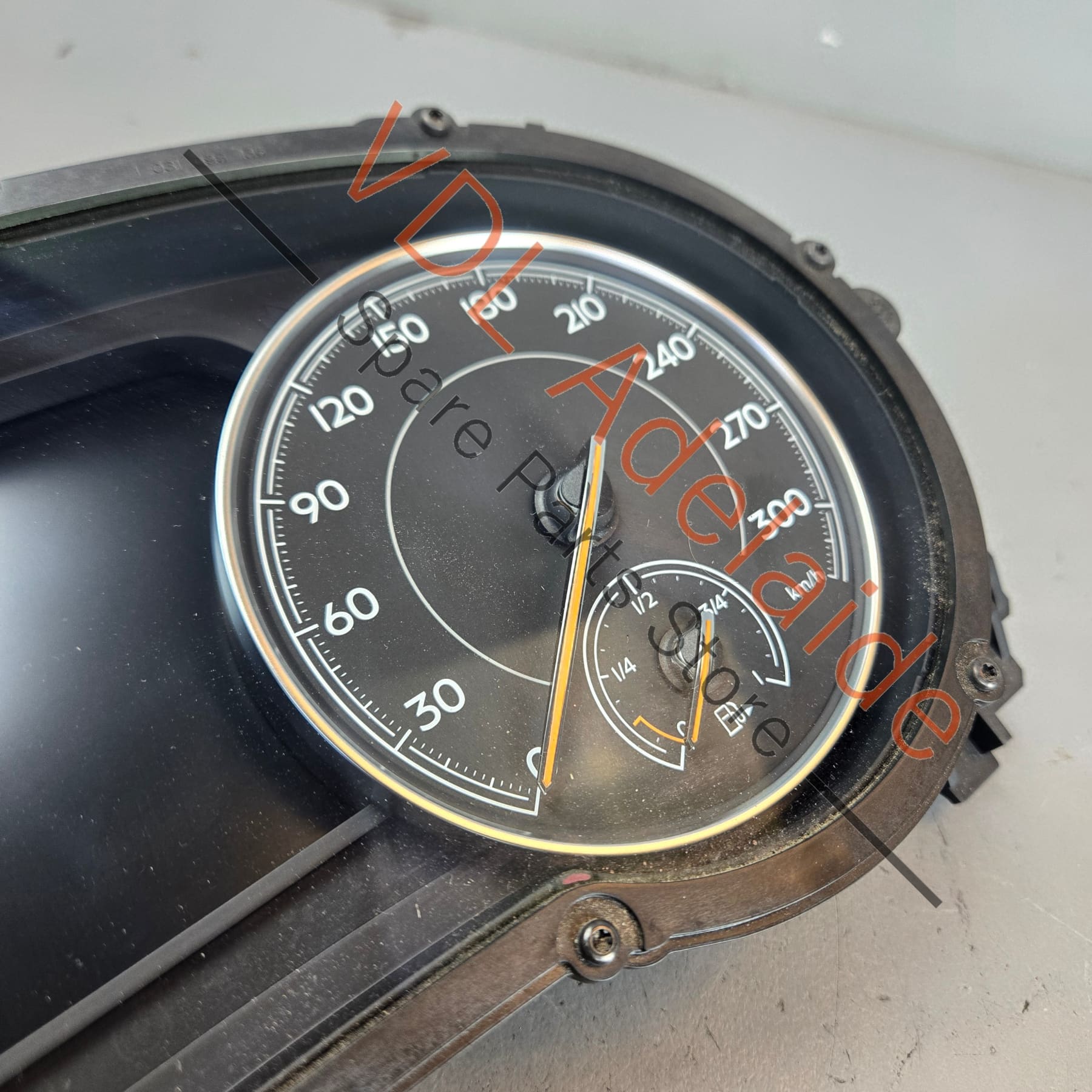 36A920770B   Bentley Bentayga Dashboard Cluster 36A920770B Kombiinstrument