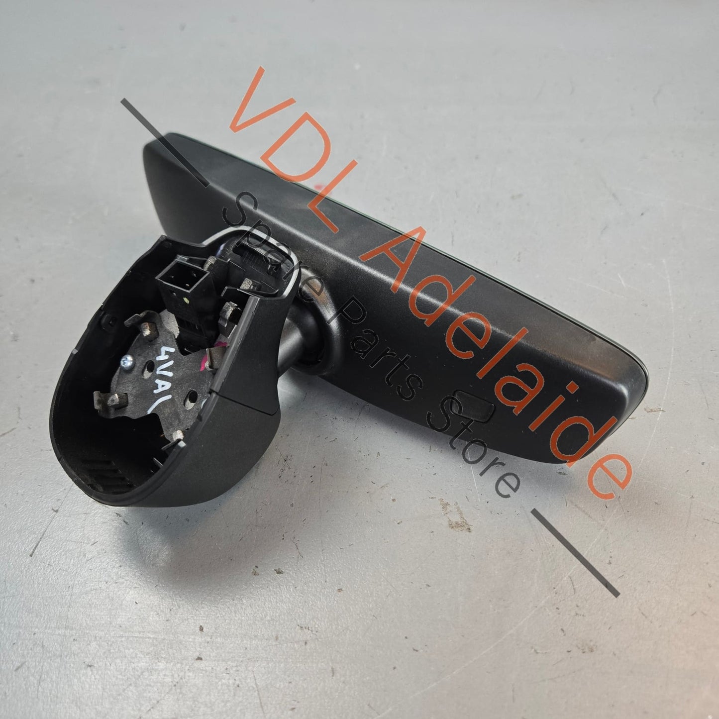 8W0857511    Audi VW Bentley Interior Rear View Mirror Frameless 8W0857511 9B9