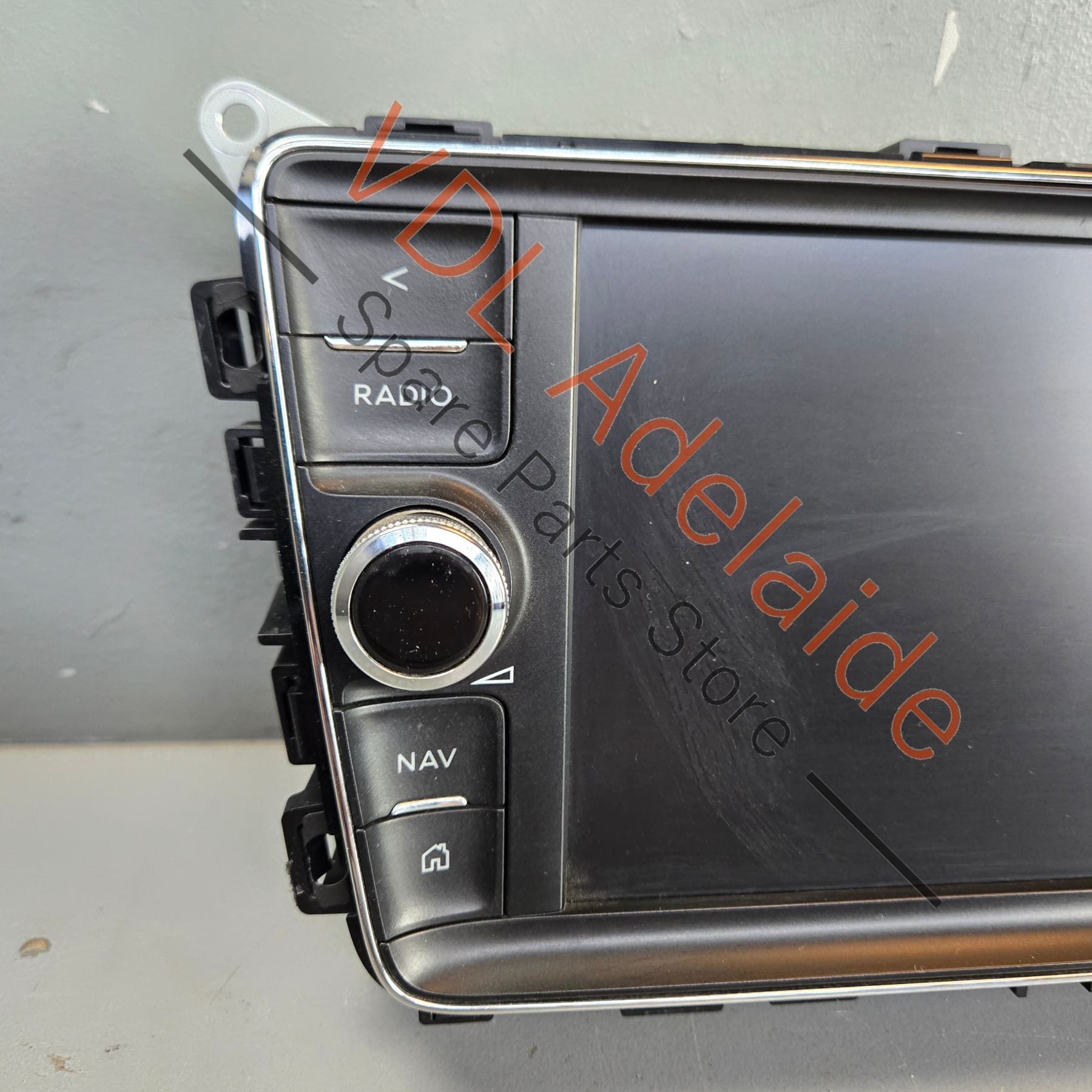 36A919606A    Bentley Bentayga Radio Touch Screen Display Panel 36A919606A