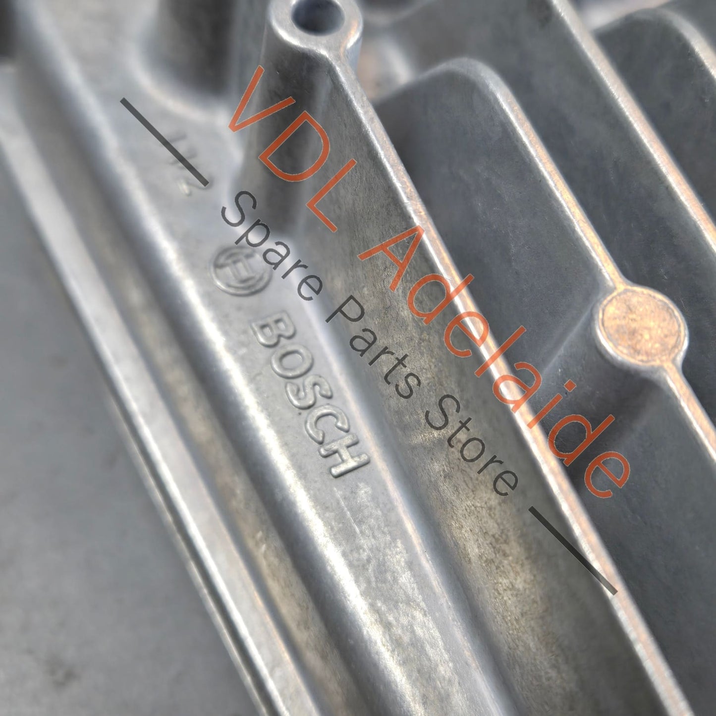 4M0959663B    Bentley Bentayga 48V Voltage Converter 4M0959663B