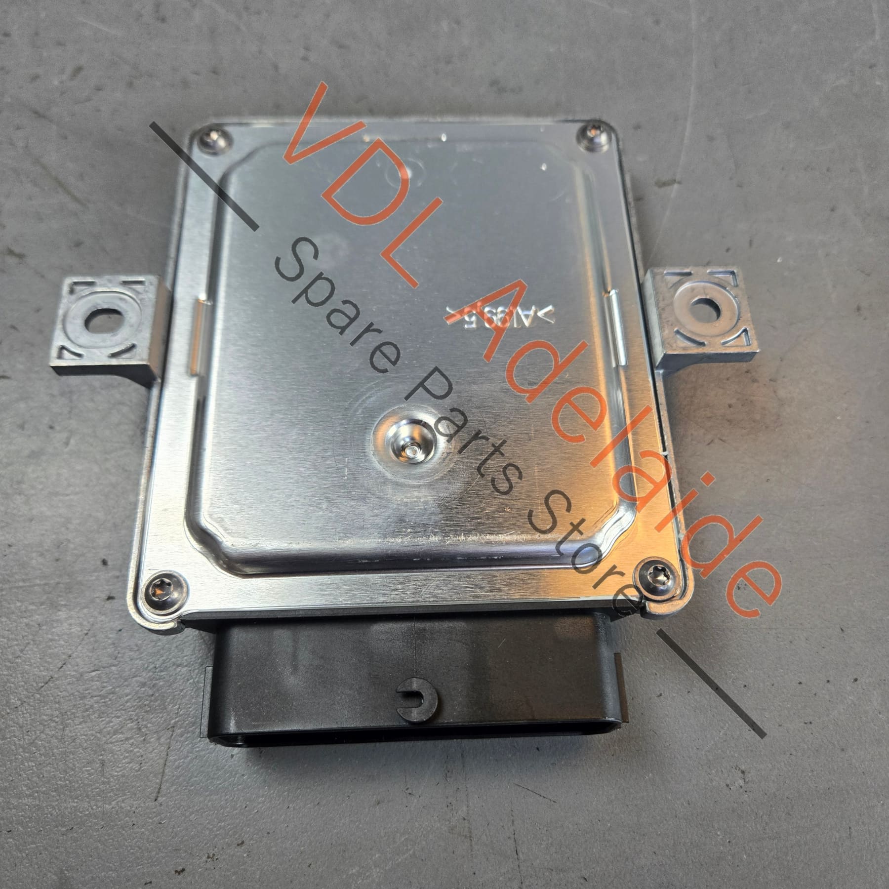 4M0907355B    VW Audi Bentley Adblue Control Unit Module 4M0907355B
