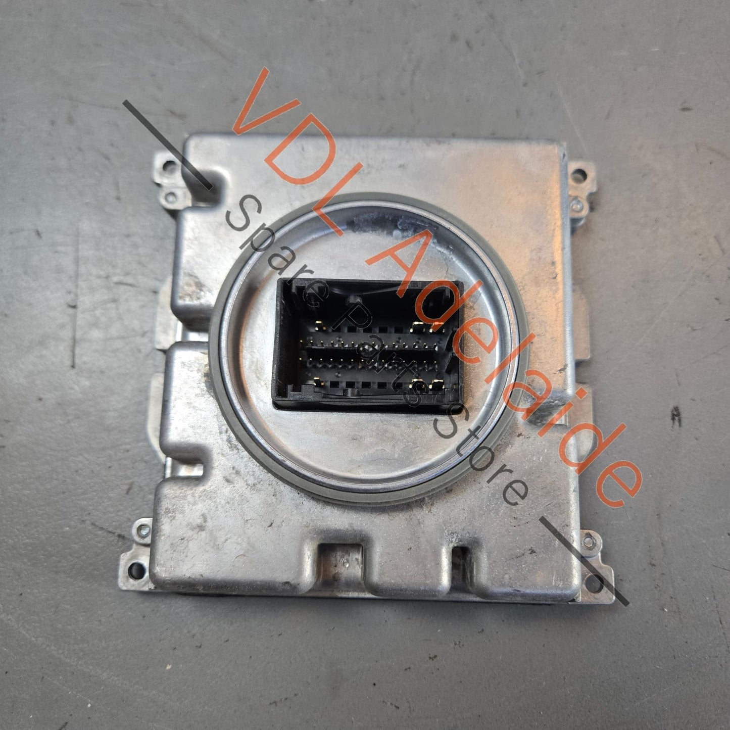 7PP941572AB    GENUINE OEM Bentley Bentayga LED Headlight Control Module 7PP941572AB