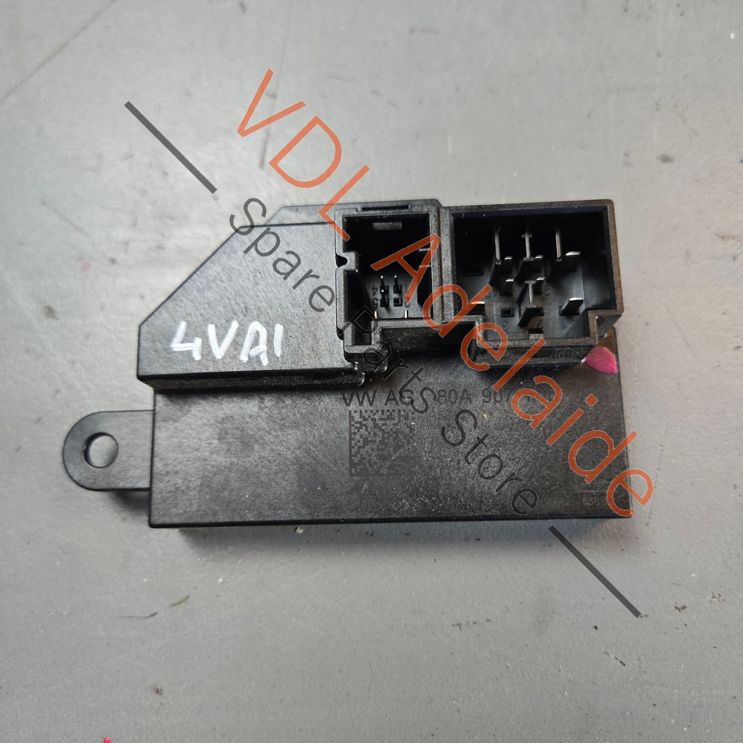 80A907705    Bentley Bentayga Electric Steering Column Control Module