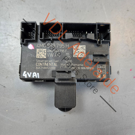 4M0959795H    Audi Bentley VW Door Control Module 4M0959795H