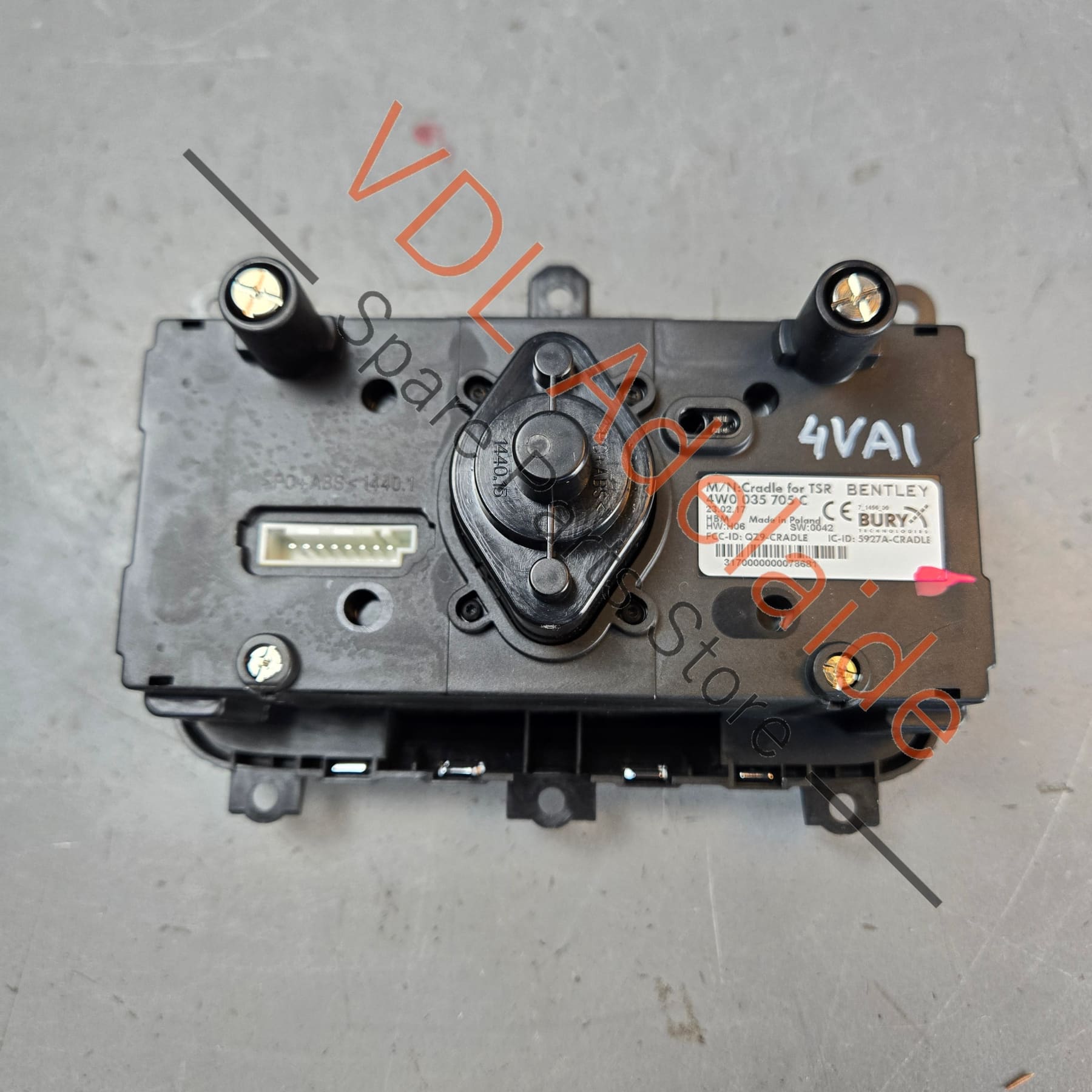 36A035189 4W0035705C   Bentley Bentayga Rear Seat Climate and Multimedia Control Panel Remote Switch 4W0035705C 36A035189