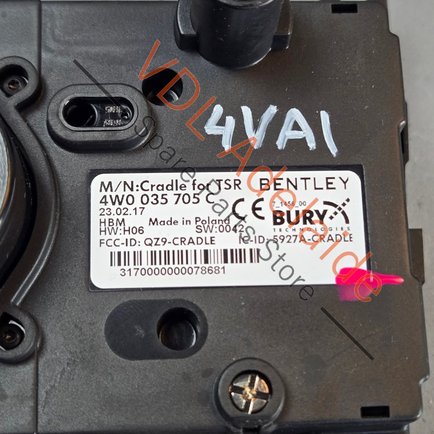 36A035189 4W0035705C   Bentley Bentayga Rear Seat Climate and Multimedia Control Panel Remote Switch 4W0035705C 36A035189