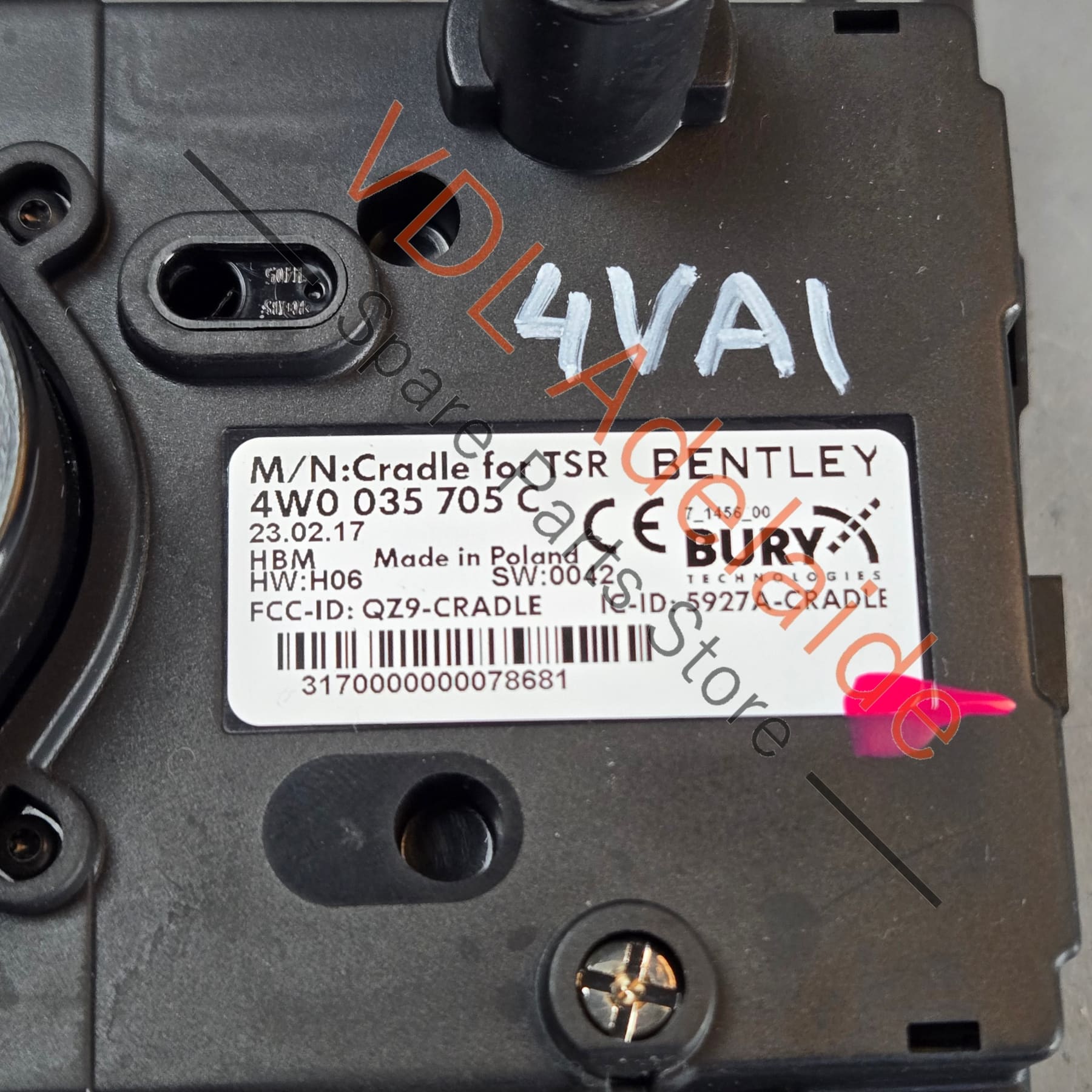 36A035189 4W0035705C   Bentley Bentayga Rear Seat Climate and Multimedia Control Panel Remote Switch 4W0035705C 36A035189