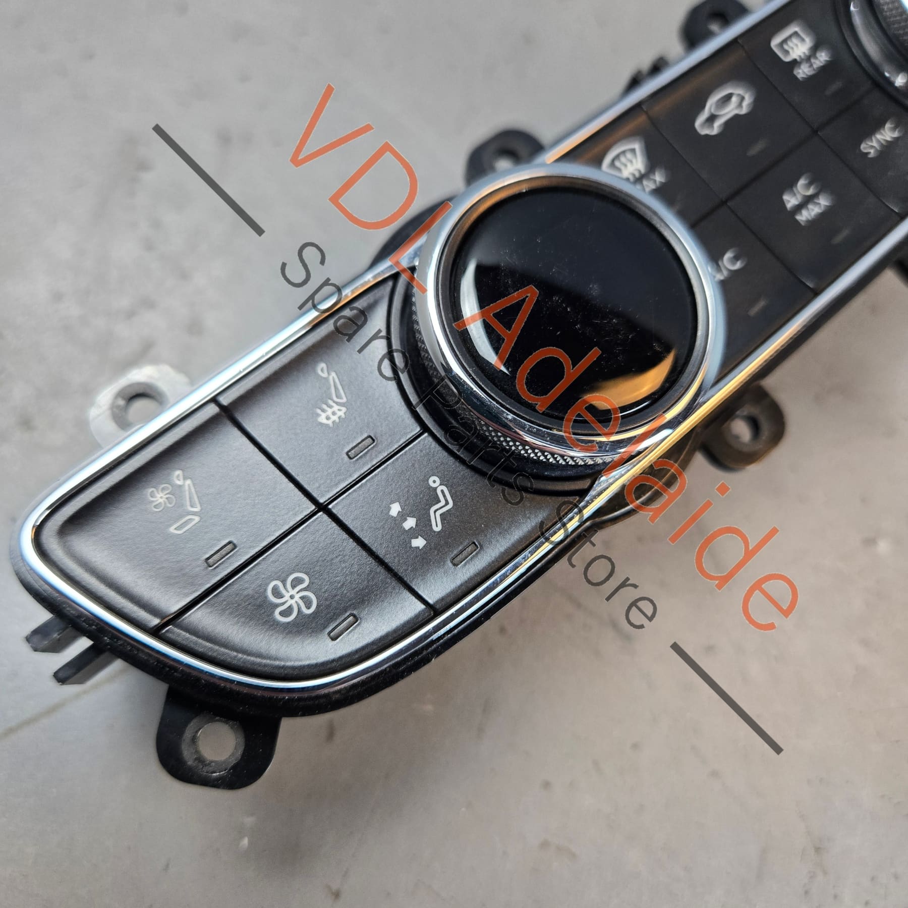 36A907156A    Bentley Bentayga Air Conditioning Climate Switch 36A907156A