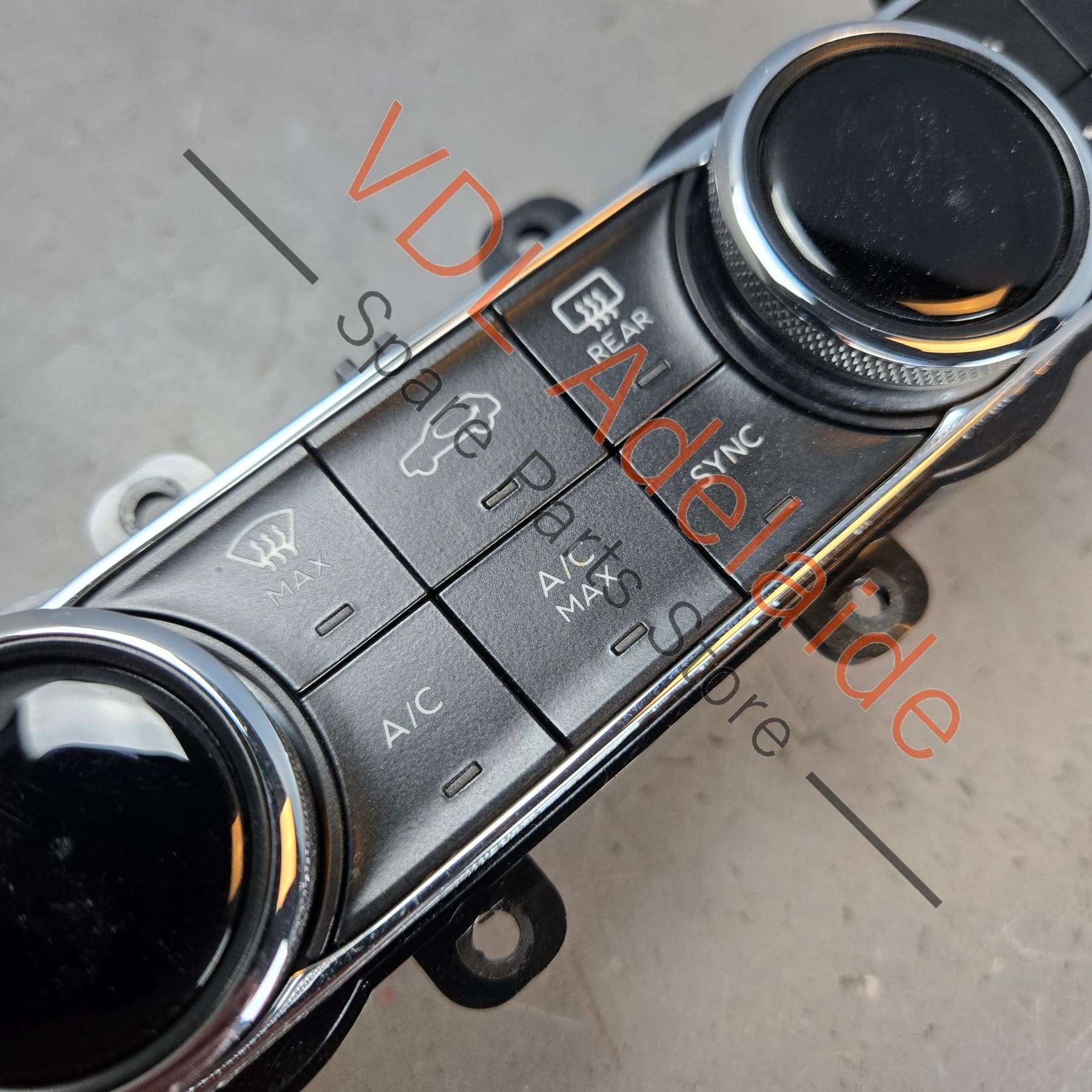 36A907156A    Bentley Bentayga Air Conditioning Climate Switch 36A907156A