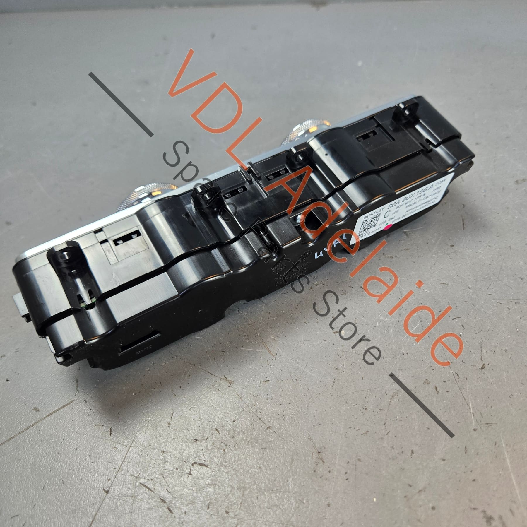 36A907156A    Bentley Bentayga Air Conditioning Climate Switch 36A907156A