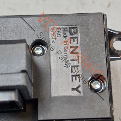 36A927225A    Bentley Bentayga EPB Electric Park Brake Switch 36A927225A