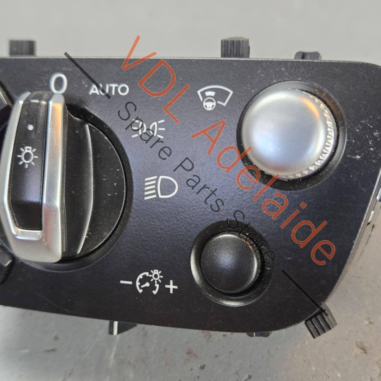 36A941531A    Bentley Bentayga Driving Light Headlight Switch 36A941531A