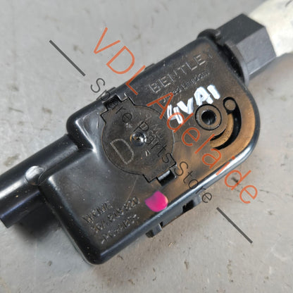 36A819820 3Y0819790C 36A819741  Bentley Bentayga Air Conditioning Vent Adjustment Pull Switch Assy 36A819820 3Y0819790C 36A819741 Front Left