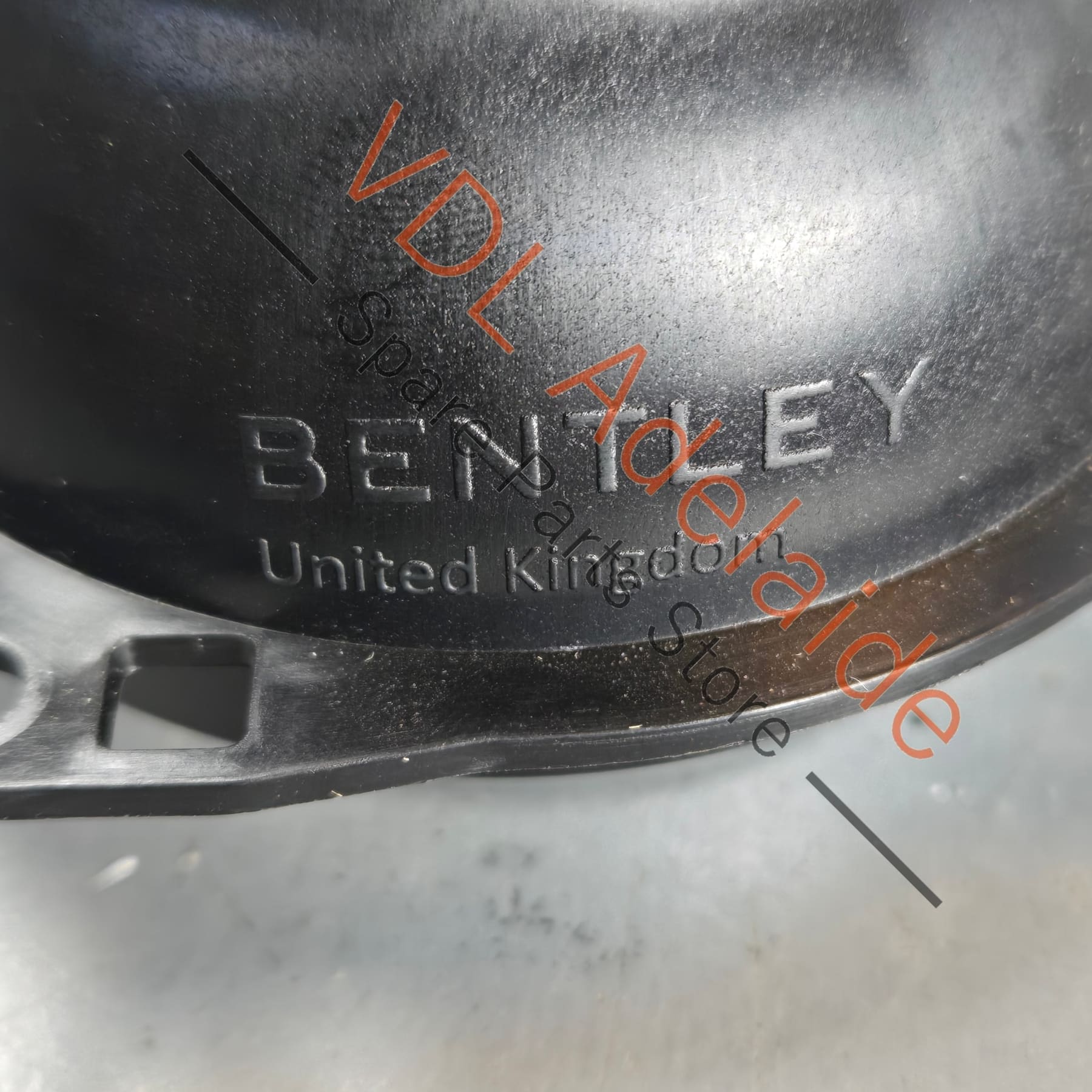 36A819203    Bentley Bentayga Rear Air Vent 36A819203