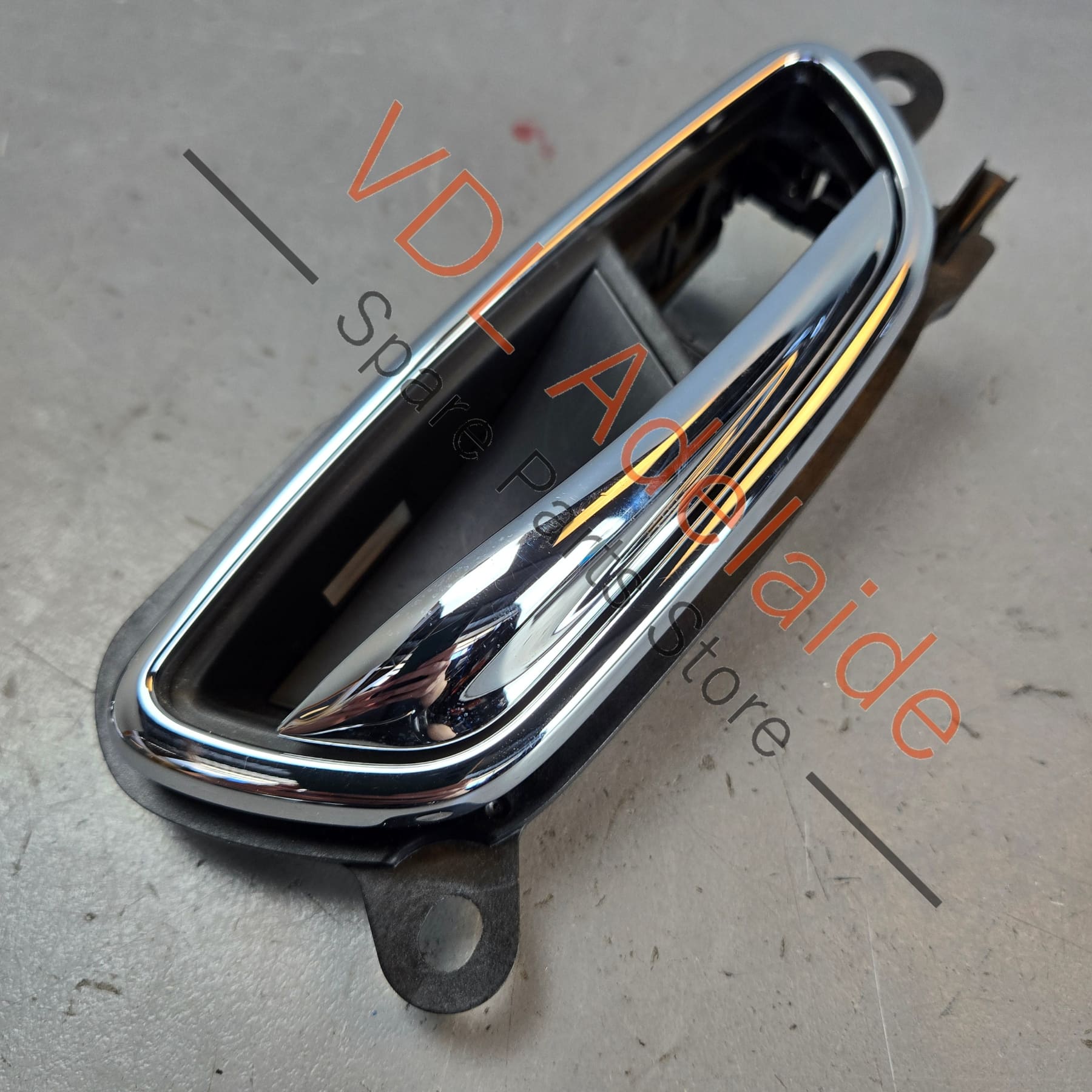 4W0837198 36A837114A   Bentley Bentayga Interior Door Handle Pull Right 36A837114A 4W0837198