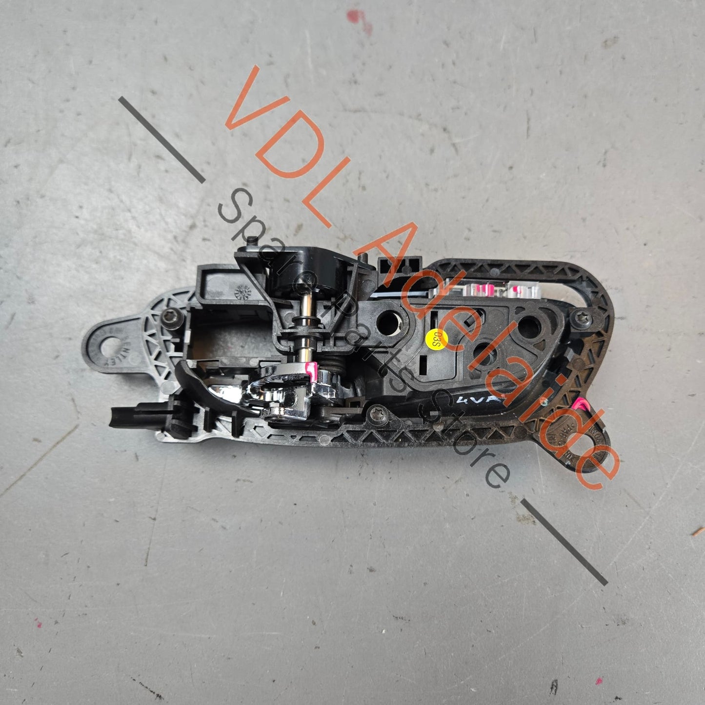 4W0837198 36A837114A   Bentley Bentayga Interior Door Handle Pull Right 36A837114A 4W0837198