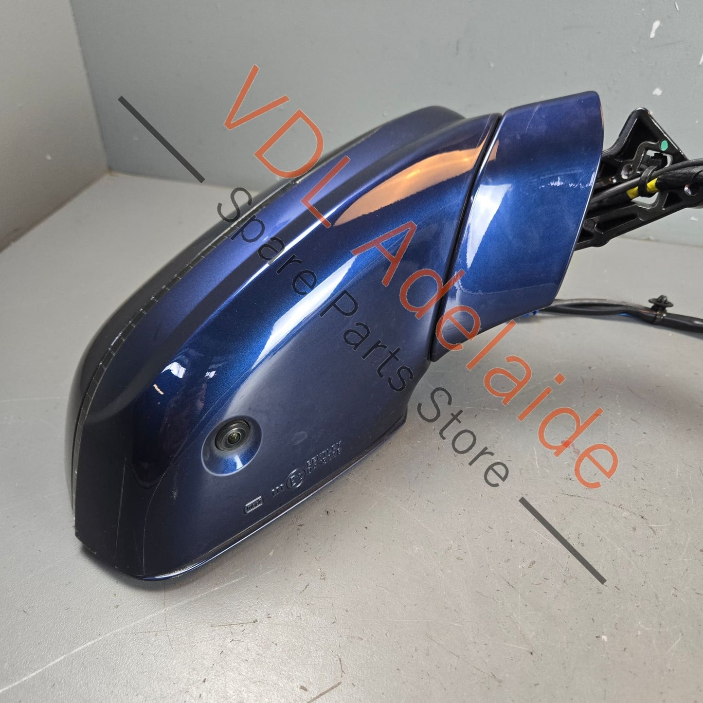 36C857218A 36A857522 36A857538GRU  Bentley Bentayga Right Exterior Mirror Housing Complete for RHD with Surround Camera