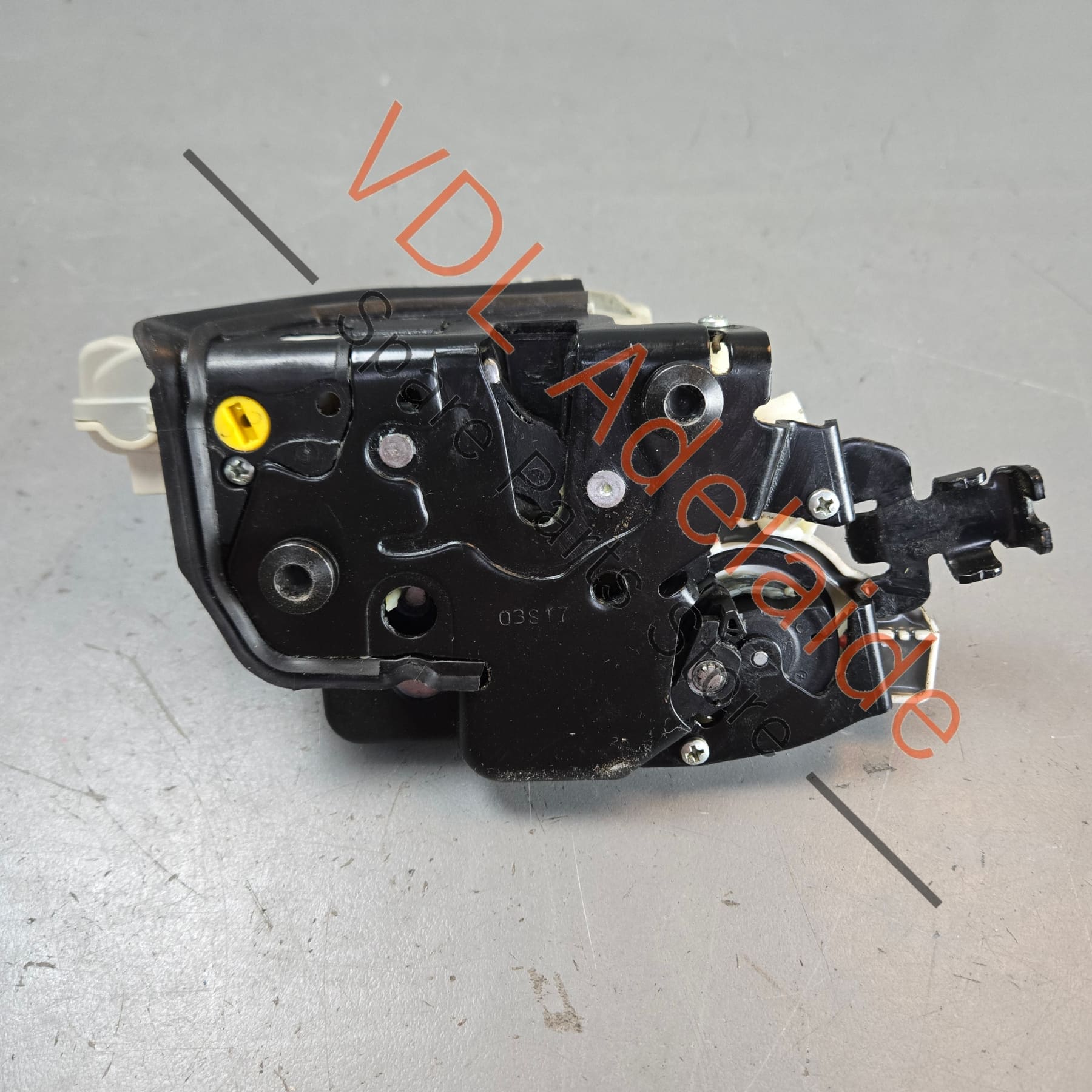 4M0839015J    Audi Q7 Bentley Bentayga Door Lock Module Left Rear 4M0839015J