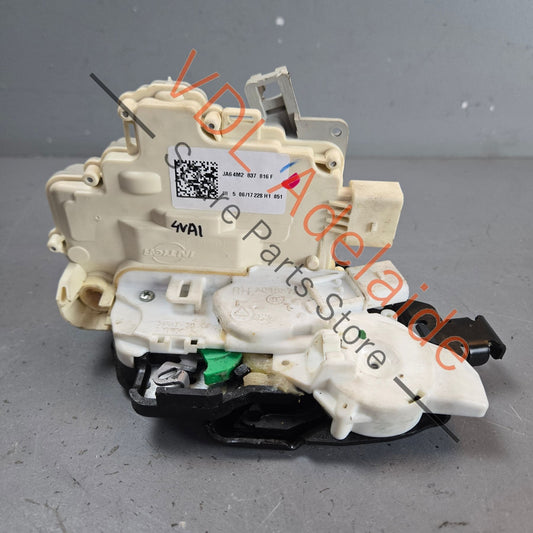 4M2837016F    Audi Q7 Bentley Bentayga Door Lock Module Right Front 4M2837016F
