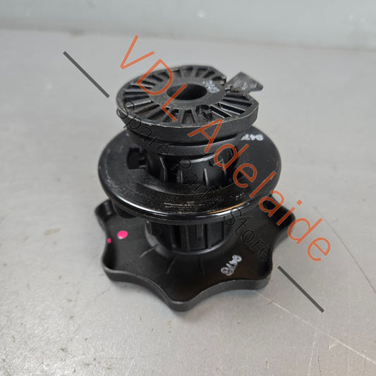 4H0803899C 4H0804899B   Bentley Bentayga Spare Wheel Retaining Nut Bolt 4H0803899C 4H0804899B