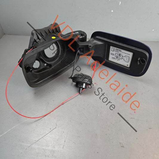 36A809907 36A809857C   Bentley Bentayga Fuel Door Flap Assembly 36A809907 36A809857C
