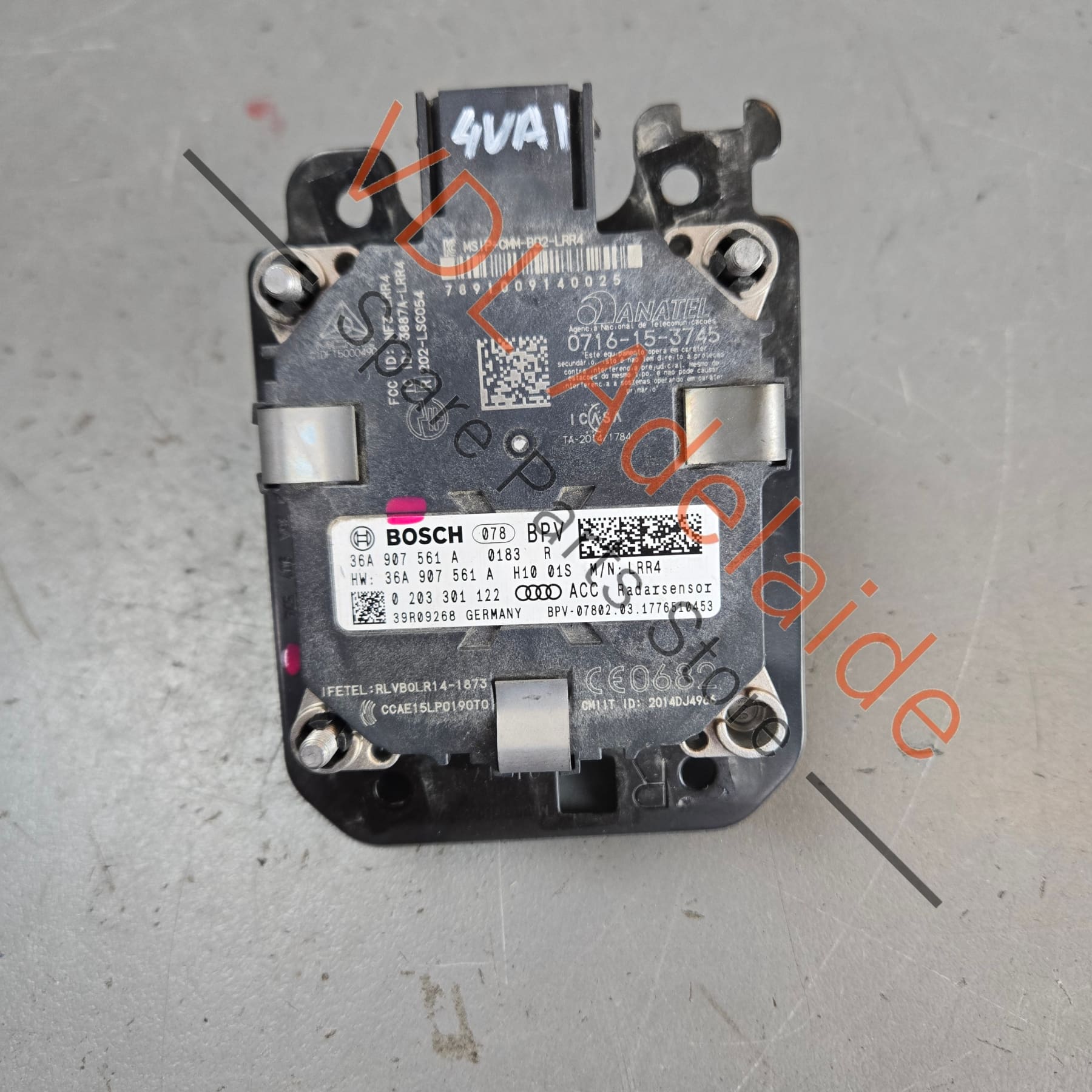 36A907561A    Bentley Bentayga Front Radar Sensor Master RHS 36A907561A
