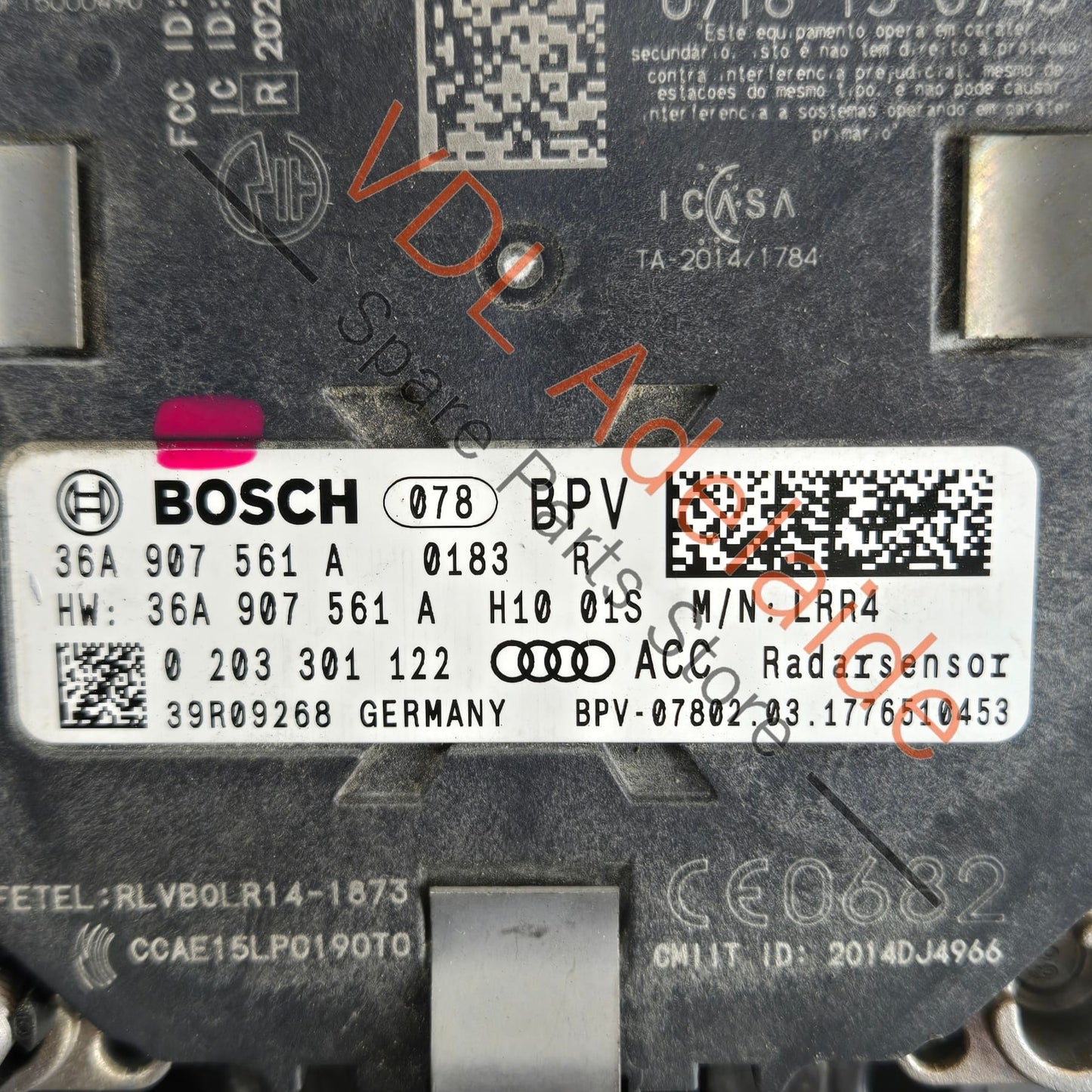 36A907561A    Bentley Bentayga Front Radar Sensor Master RHS 36A907561A