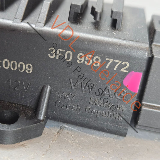3F0959772    Bentley Bentayga Rear Seat Heating Control Unit 3F0959772