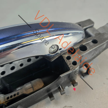 36A837206F 4M2837886A   Bentley Bentayga Right Front Drivers Exterior Door Handle Assembly 36A837206F 4M2837886A