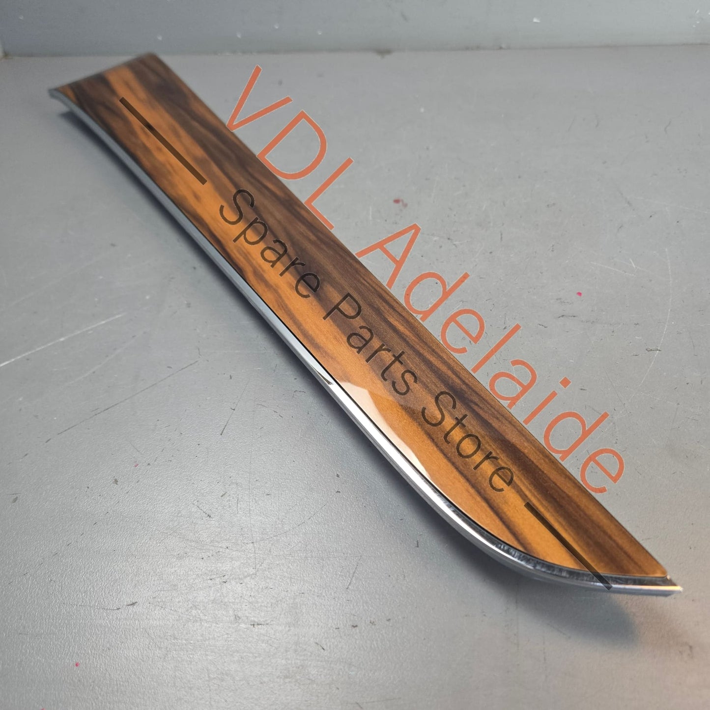 36A864751B 36A8673308AW   Bentley Bentayga Front Left Door Trim Insert Wood Liquid Amber Veneered Interior 36A864751B
