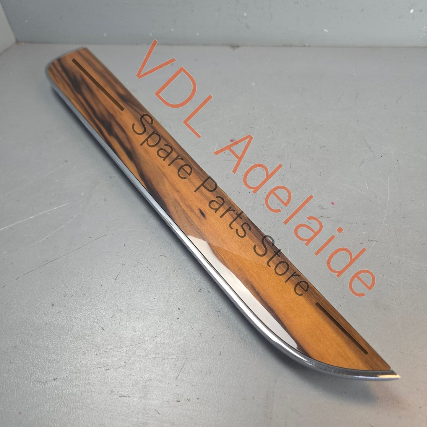 36A867776 36A867450   Bentley Bentayga Front Right Door Trim Insert Wood Liquid Amber Veneered Interior 36A867776