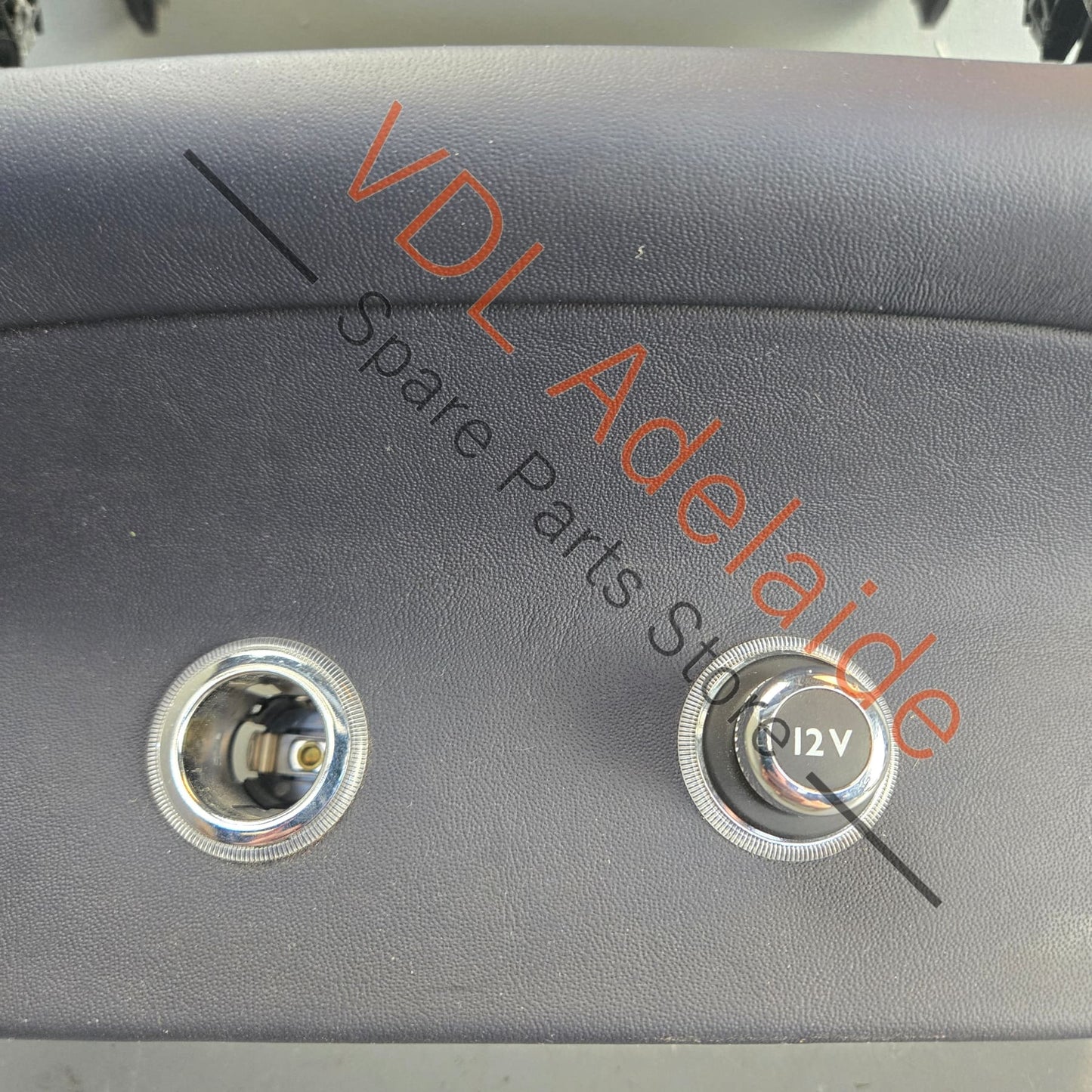 36A885517    Bentley Bentayga Centre Console End Cover Imperial Blue Leather 36A885517