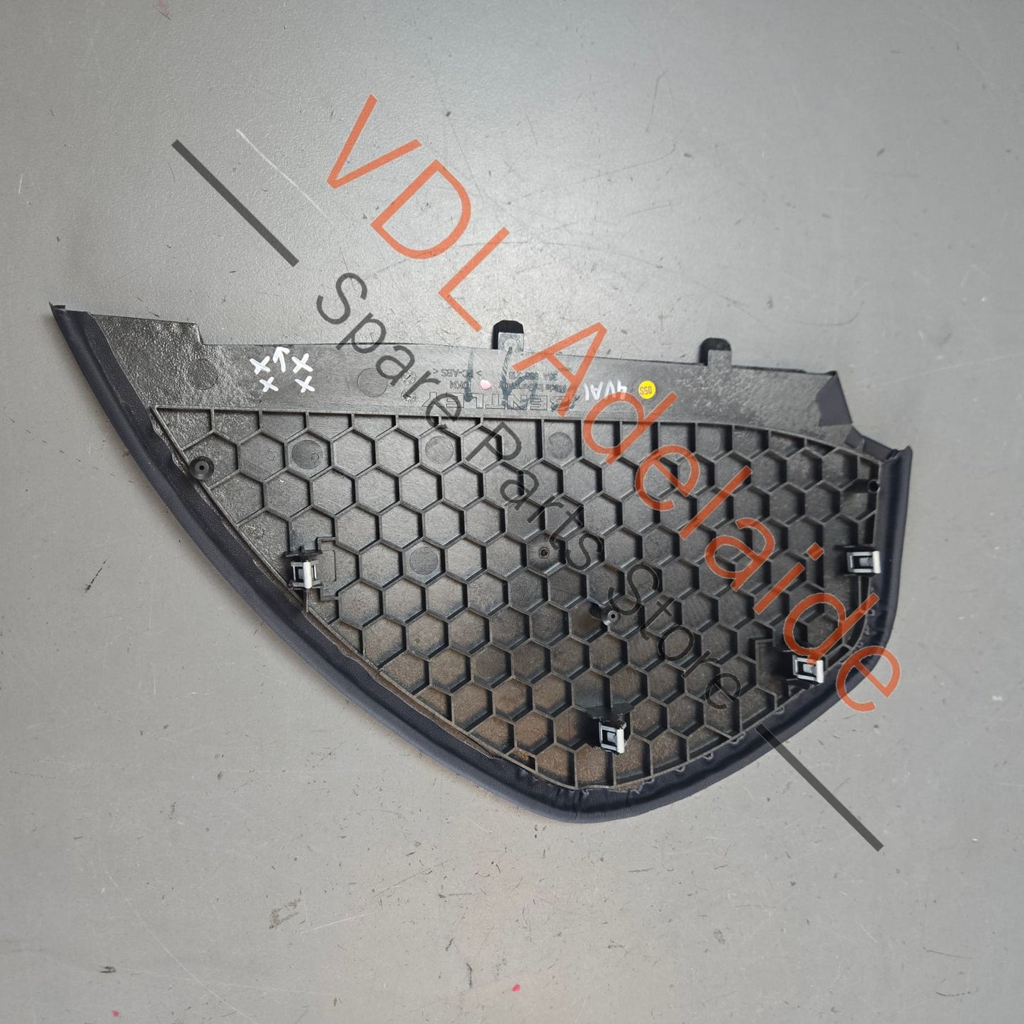 36A8582478 36A858218   Bentley Bentayga Right Dashboard End Cover Side Panel Trim Imperial Blue Leather 36A858248