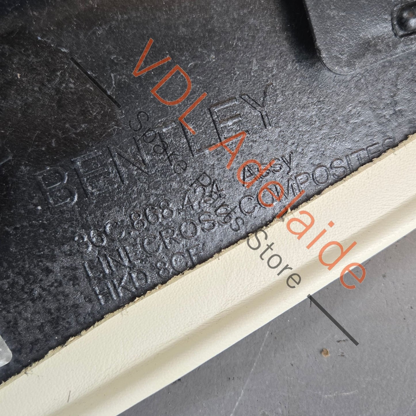 36C868116    Bentley Bentayga Right Side Drivers Lower Dashboard Trim Linen Leather 36C868116