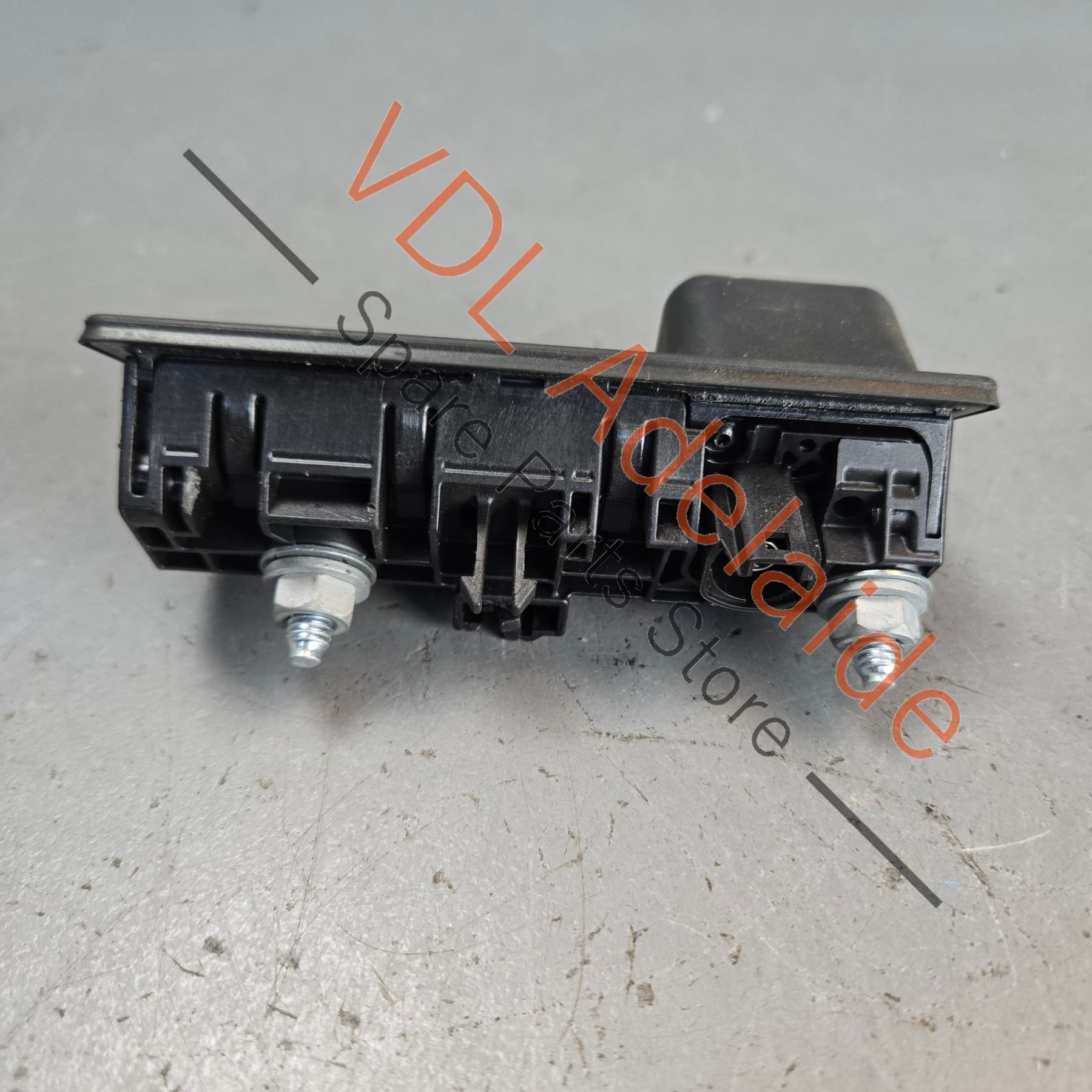 4M0827566B    Bentley Bentayga Audi Q7 Rear Reverse Camera 4M0827566B