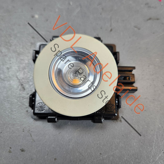 36A947292    Bentley Bentayga Right Side Rear Passenger Reading Light 36A947292