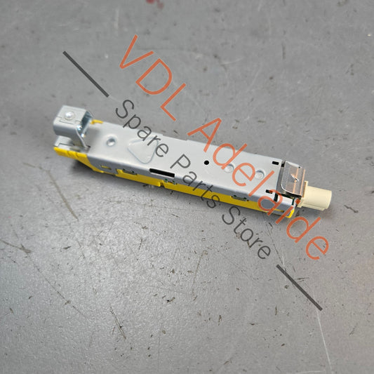4M0035225    Audi VW Bentley FM / AM Aerial Amplifier 4M0035225