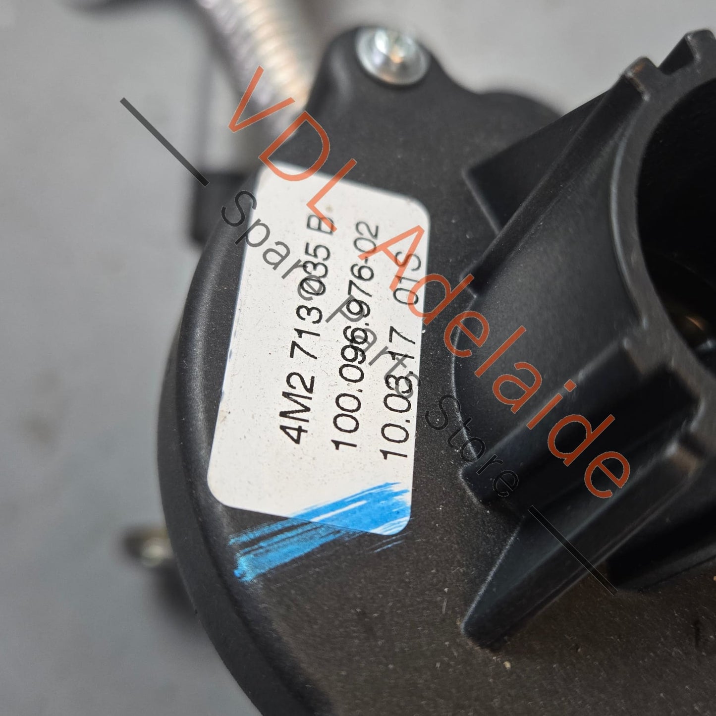 4M2713035B    Audi Q7 Q8 Bentley Bentayga Emergency Neutral Release Switch Gear Lever & Cable 4M2713035B