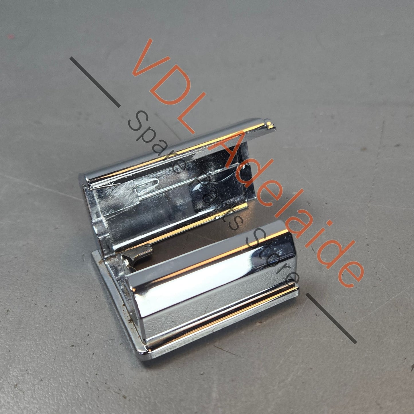 4M0881347    Bentley Bentayga Front Seat Rail Cover Chrome Trim Left