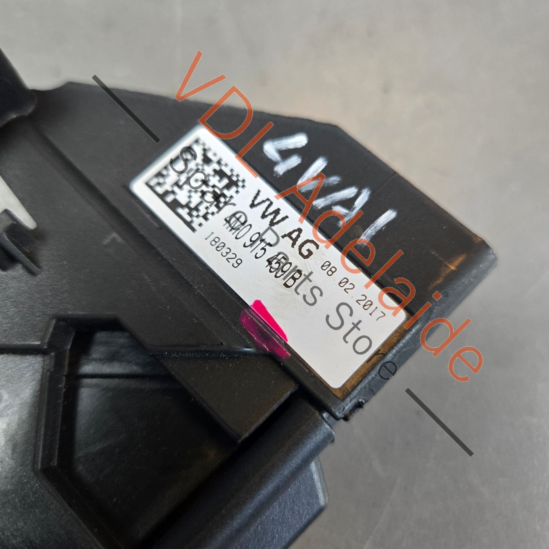 4M0915459B    Audi Q7 Bentley Bentayga Main Battery Fuse +ve 4M0915459B 150A 250A 200A 300A