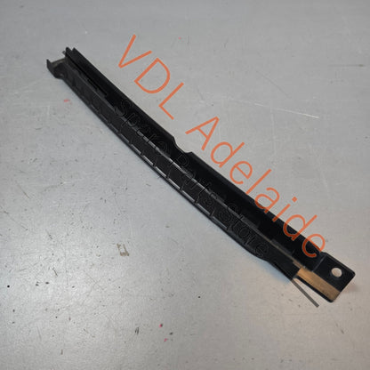 36A839067    Bentley Bentayga Rear Left Window Chanel Guide 36A839067